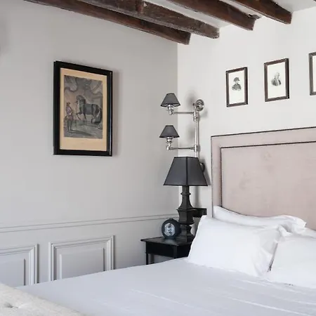 Saint-louis En L'isle - Notre-dame Hotel