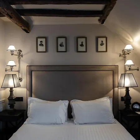 Hotel Saint-louis En L'isle - Notre-dame 3*