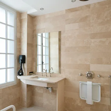 Hotel Saint-louis En L'isle - Notre-dame 3*