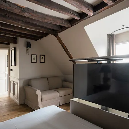 Hotel Saint-louis En L'isle - Notre-dame 3*