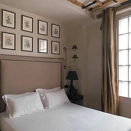Saint-louis En L'isle - Notre-dame מלון 3*