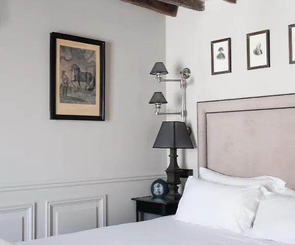 Saint-louis En L'isle - Notre-dame Hotel