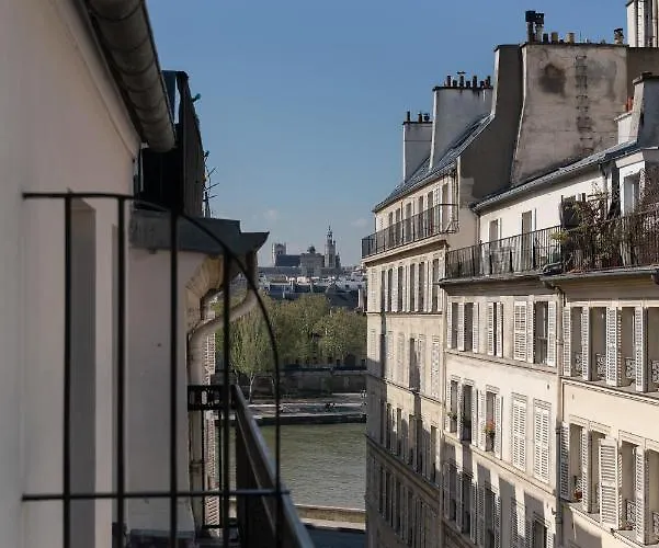 Saint-louis En L'isle - Notre-dame Hotel